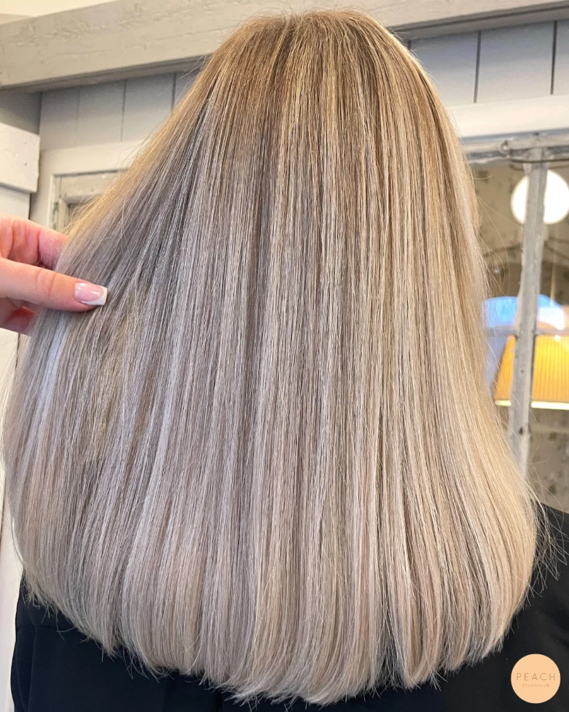 Crispy blonde med fina babylights