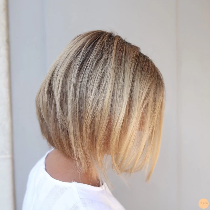 Krämig blond hårfärg