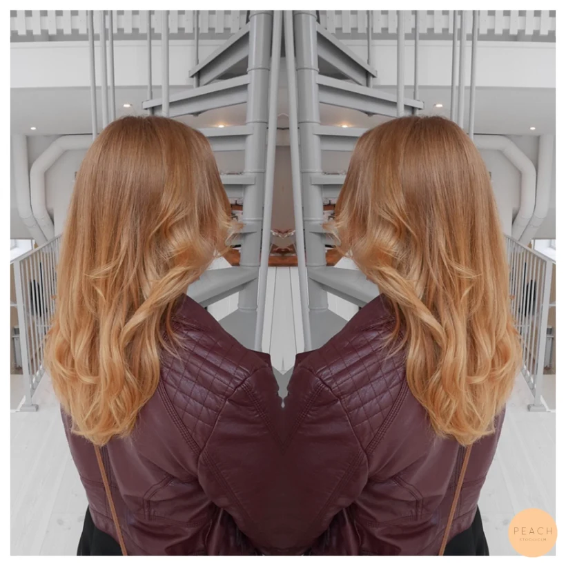 Strawberry blonde med varm nyansering