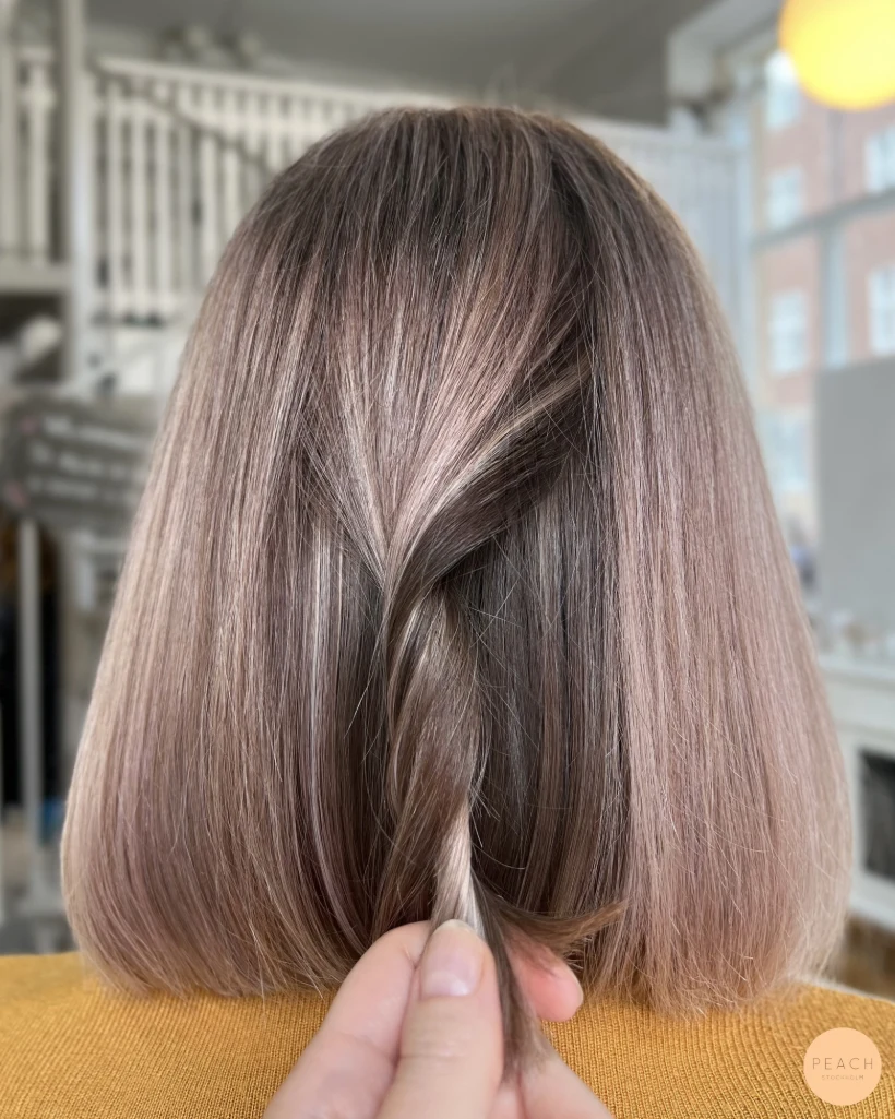 Rosé beige hårfärg