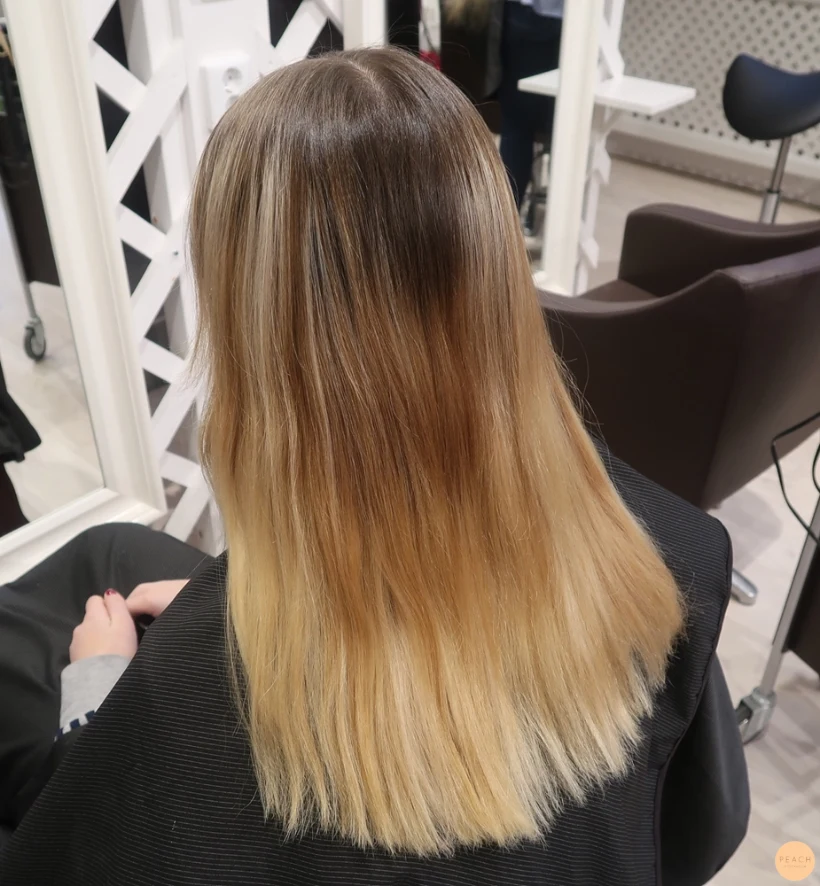 Kall balayage blonde