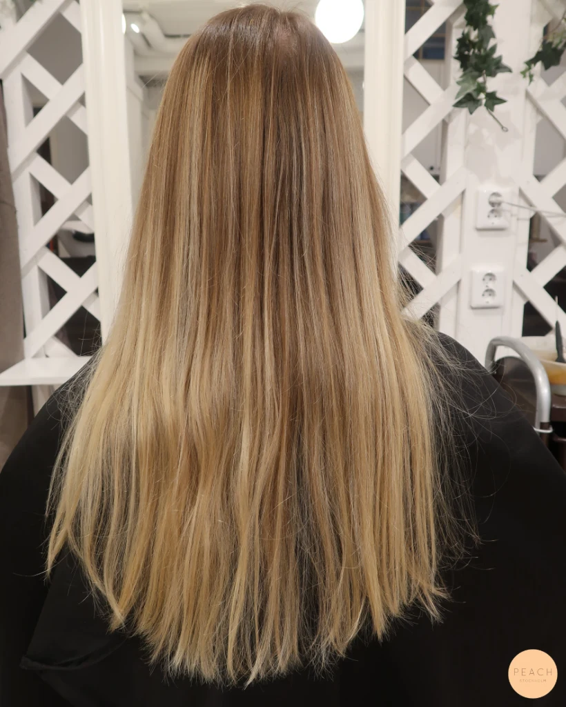 Kall balayage på mörkt hår