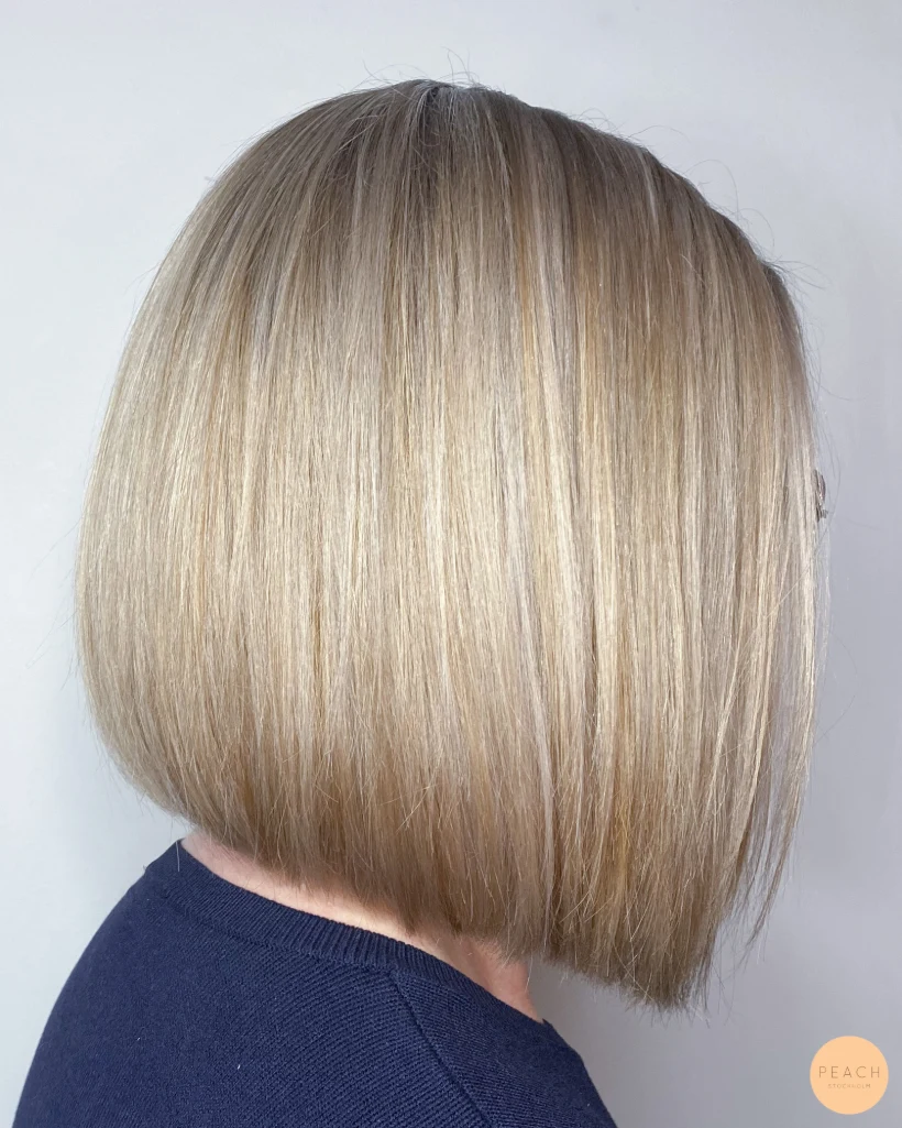 Blond lob haircuts