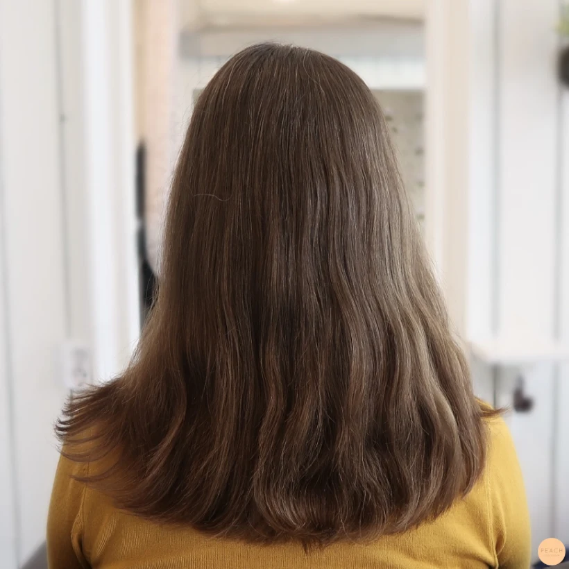 Varm brun hårfärg med toner av choklad