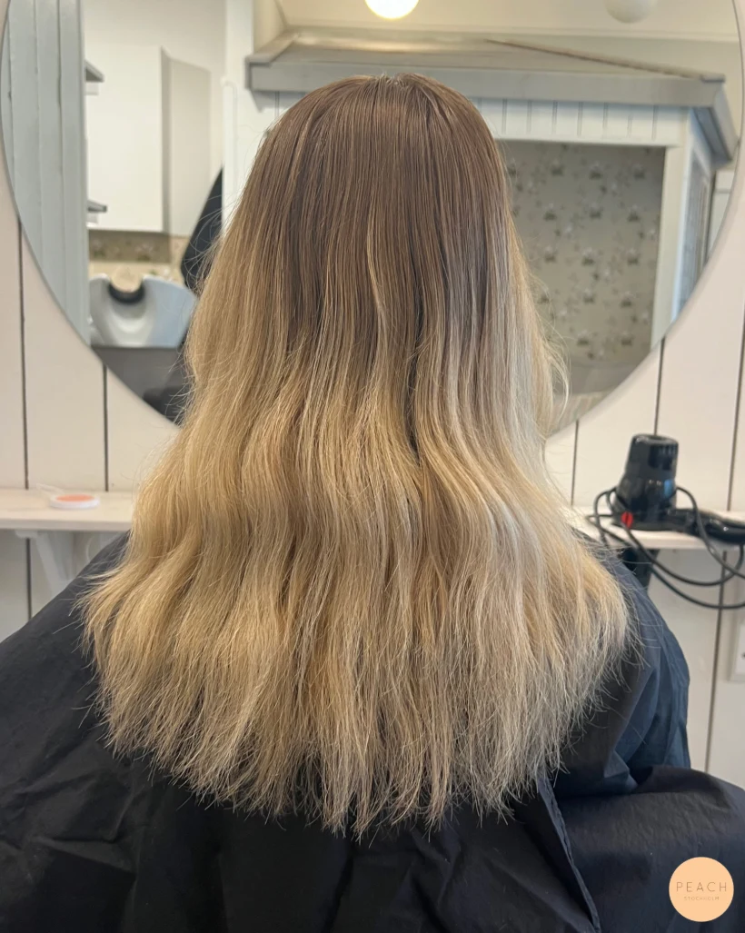 Vanilla blonde balayage🌸