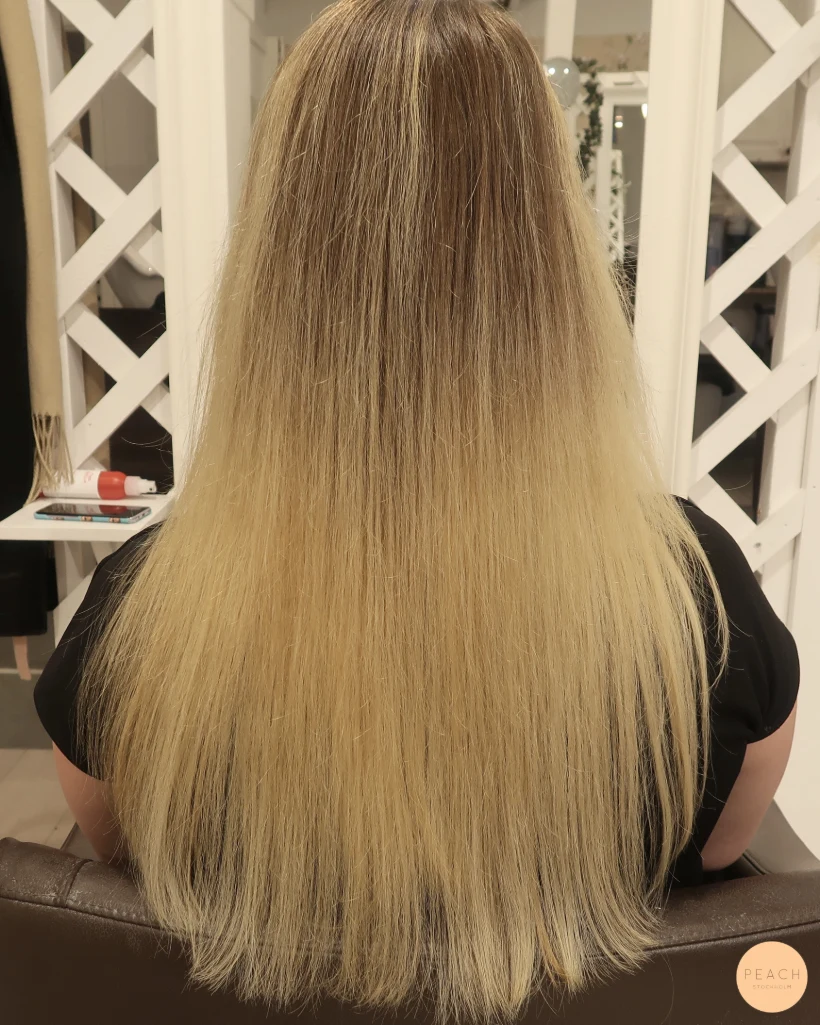 Balayage Blond lowlights