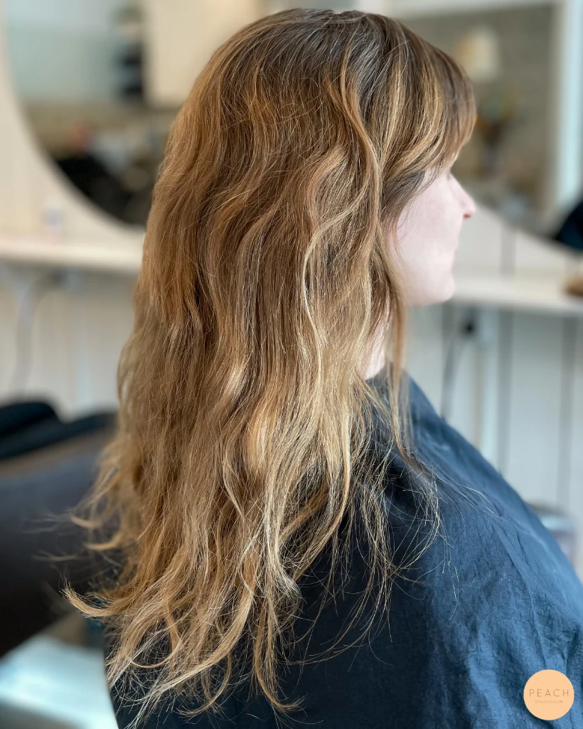 Blekta slingor & en beige nyansering