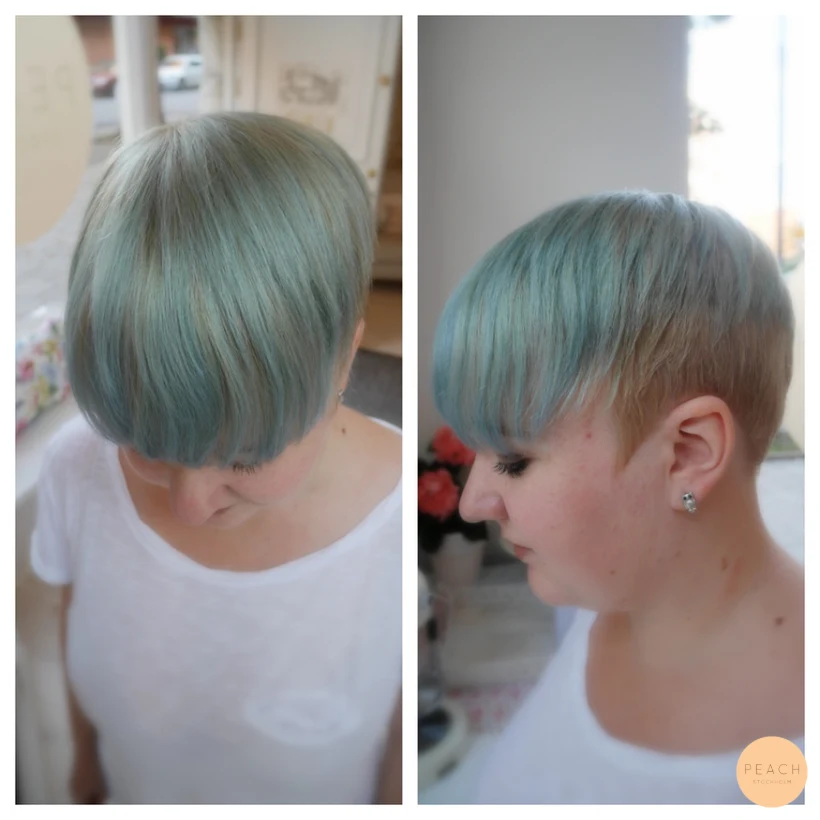 Mermaid turquoise hair