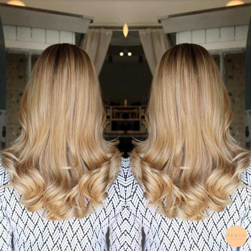 Beige blond med beige toner