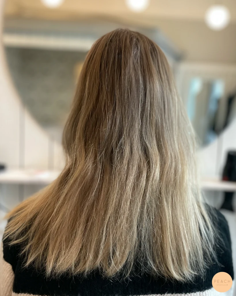 Creamy blonde hair – salongsresultat av Javiera Hernandez, 8 maj 2023