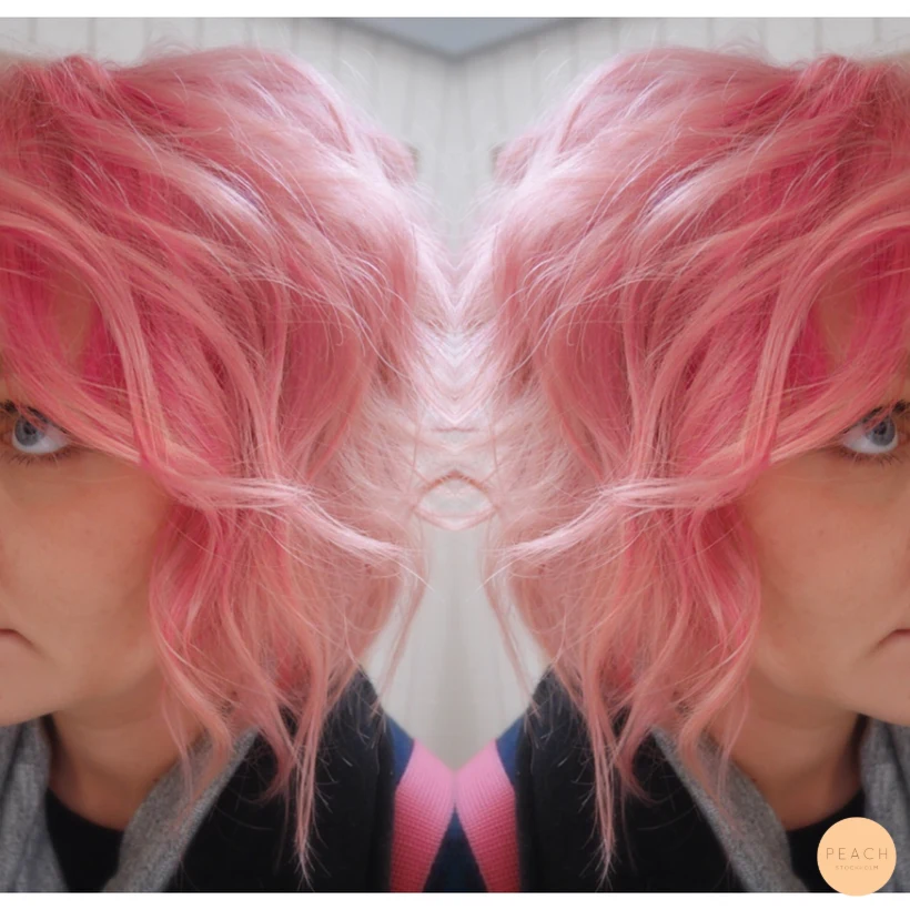 Pastellrosa hår