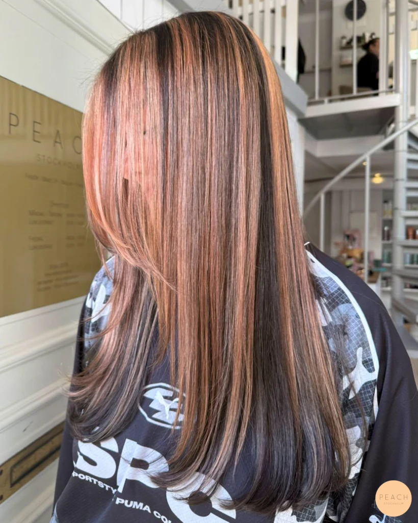 Chunky highlights on dark hair