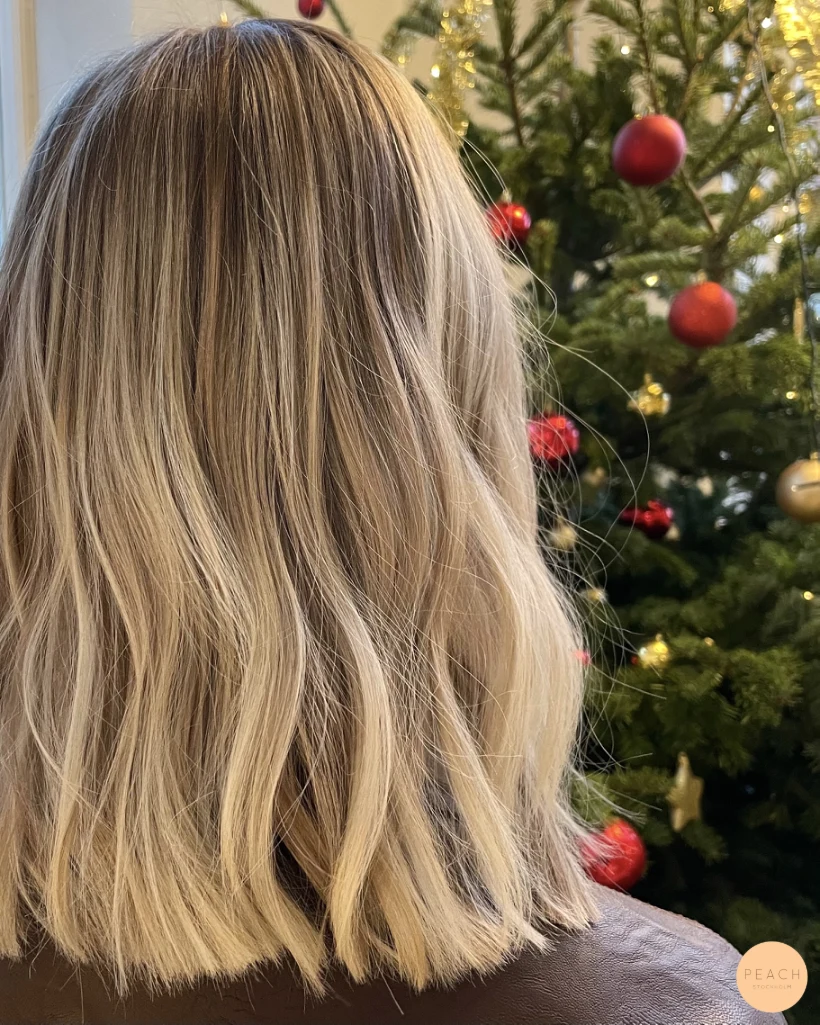 Kontraster i ljust hår balayage