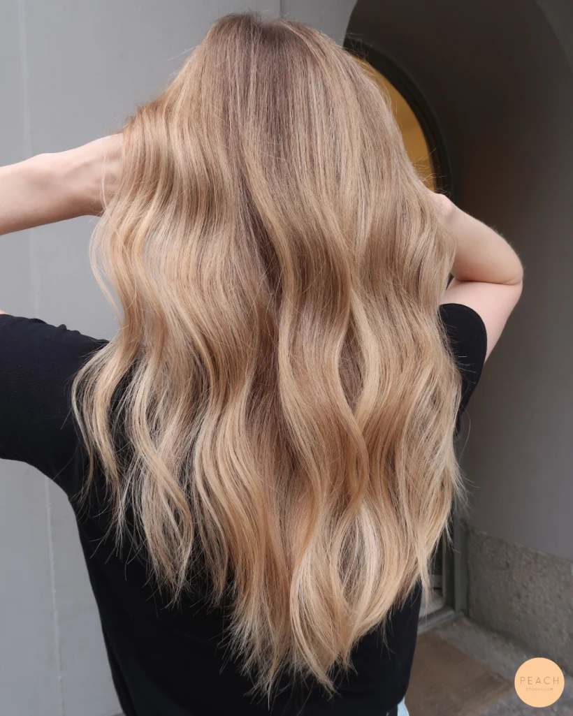 Soft balayage – salongsresultat av Elin Granqvist, 1 juli 2021