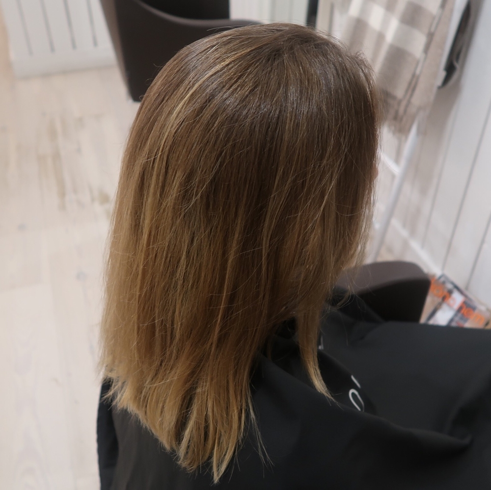 Blondfärg med slingor