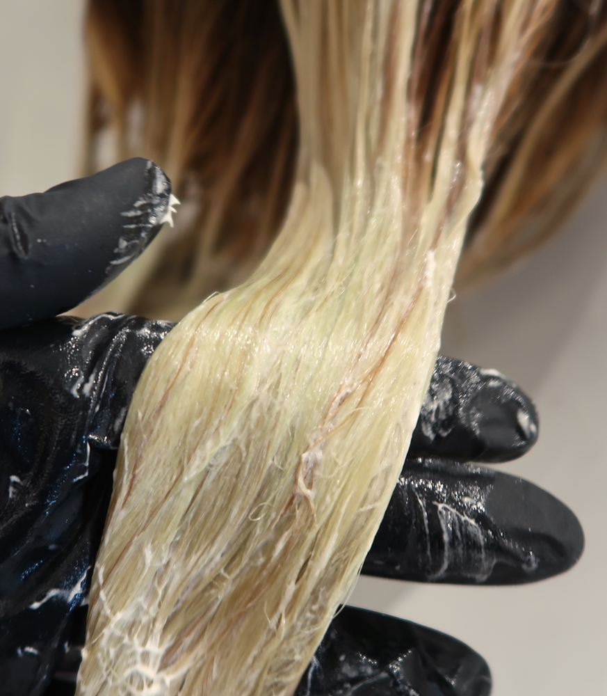 Blonda slingor Revlon färgbomb fix