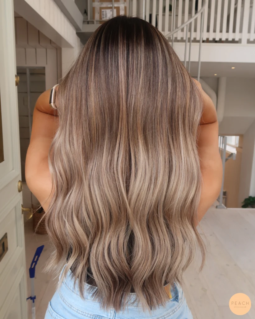 Sval bronde balayage med mjuk botten