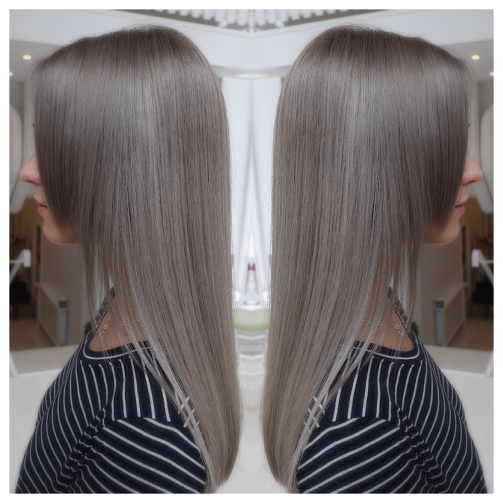 Granny hair color - grå hårfärg