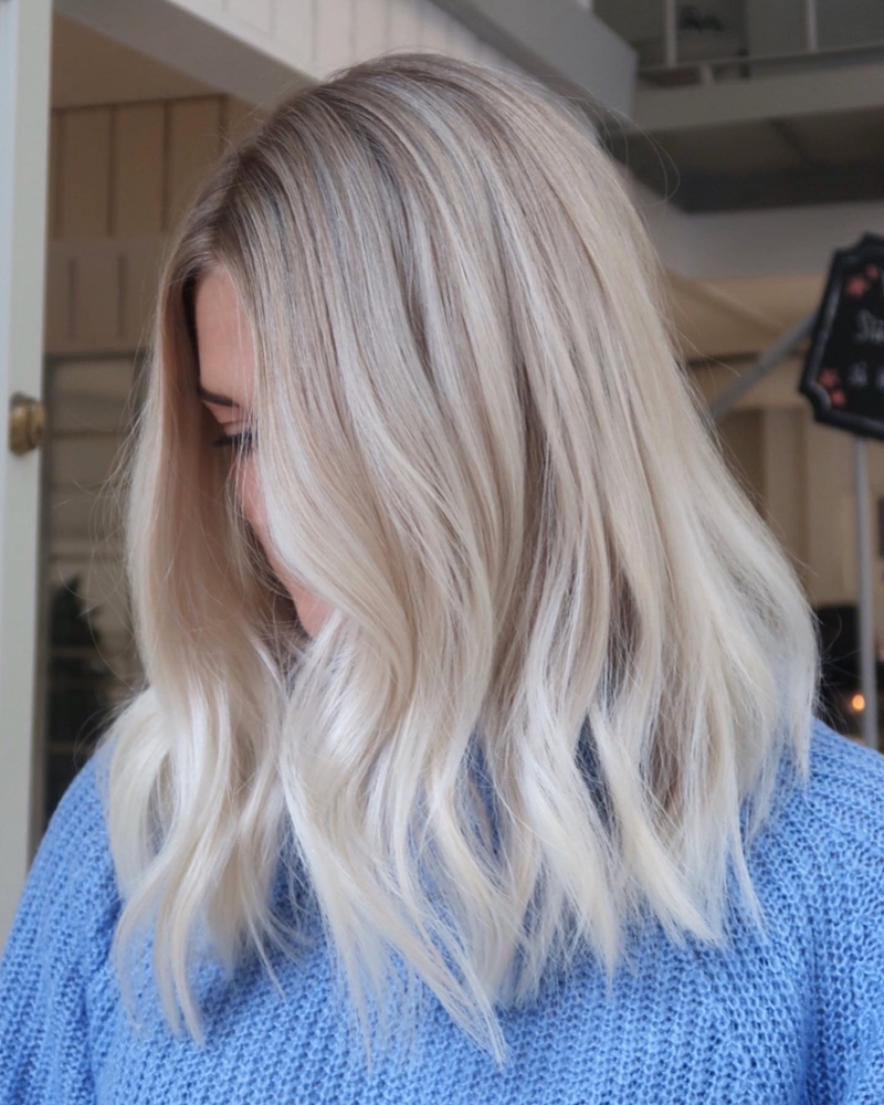 Blonde balayage short hair