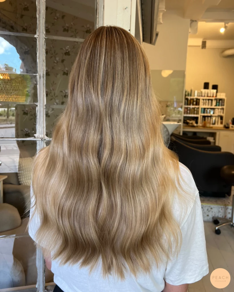 Soft creamy blonde long hair 🌸🌸