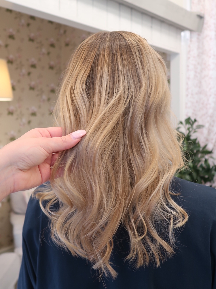 Balayage blond slingor