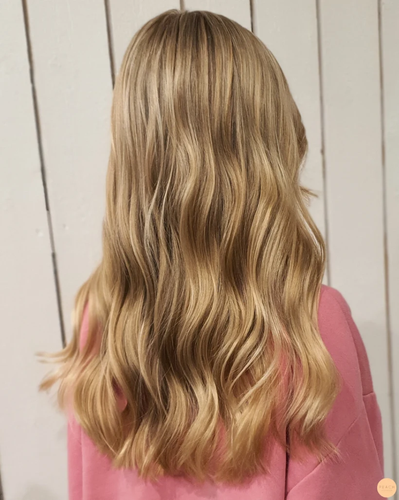 Soft golden foilayage hair