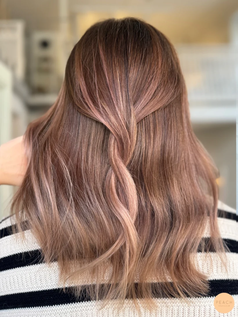 Balayage beige rose
