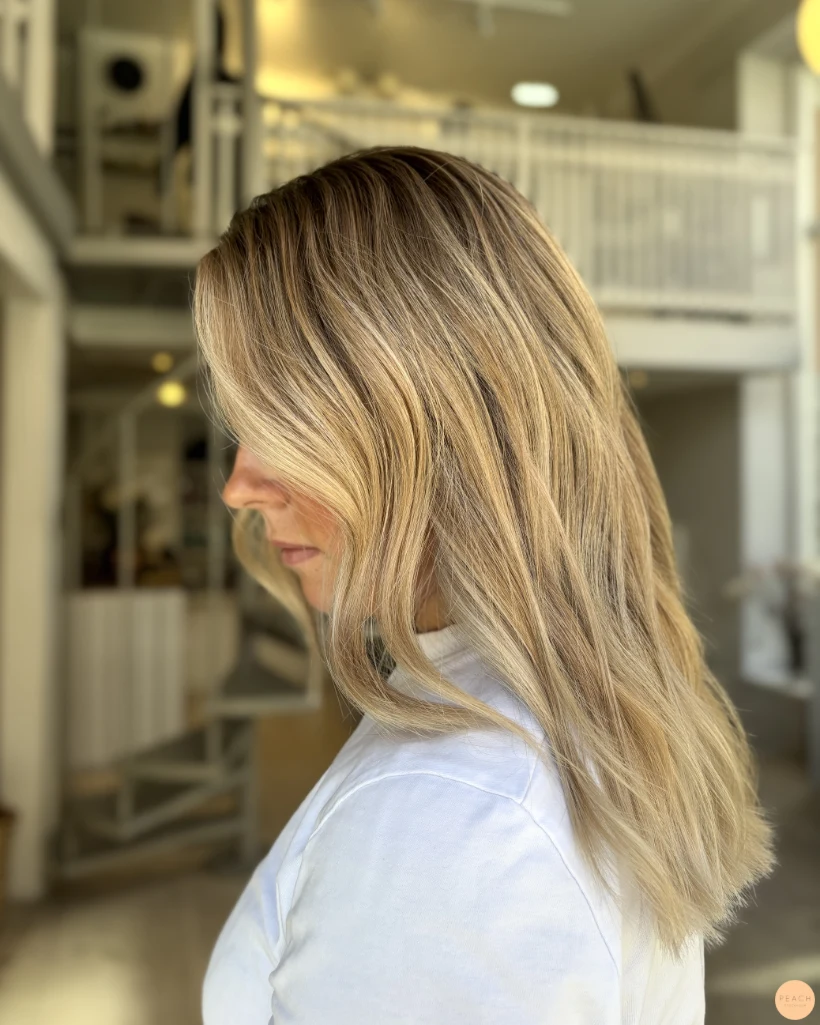 Hårfärg beige blond