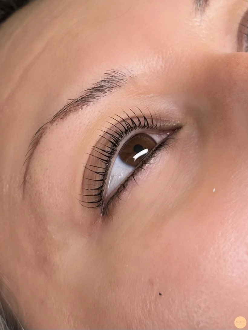 Lash lift naturligt svepande fransar