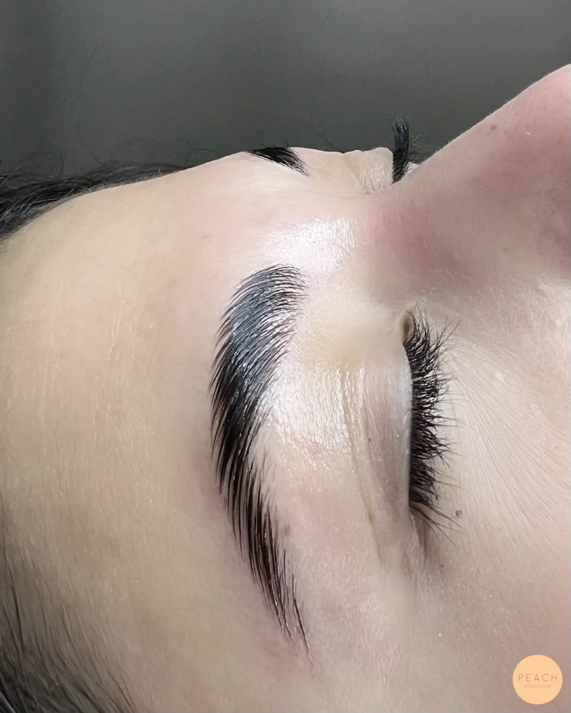 Yumi brows före och efter