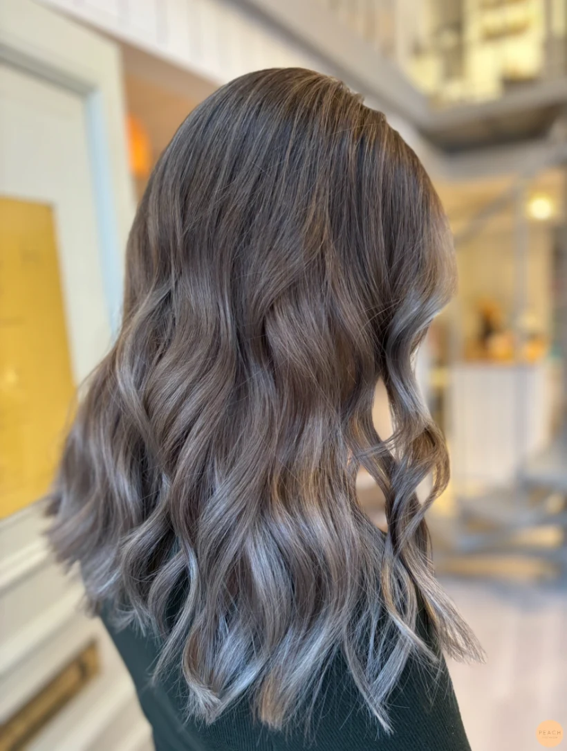 Kall bronde hårfärg