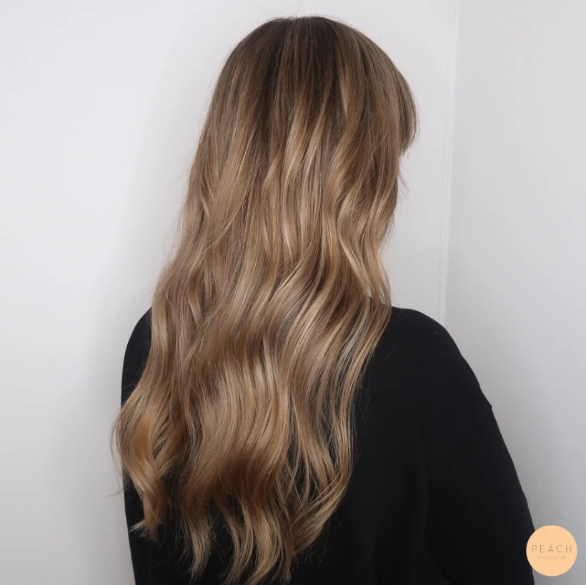 Balayage slingor med bevarad naturlig botten