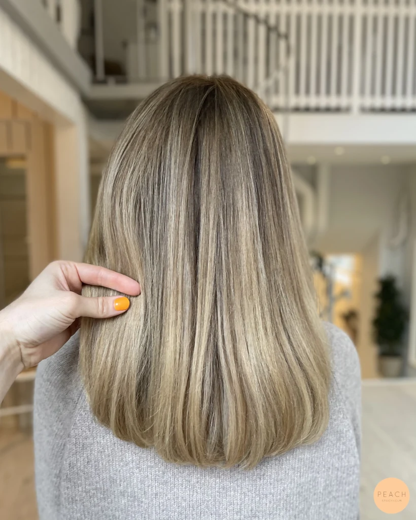Balayage med ljus face frame