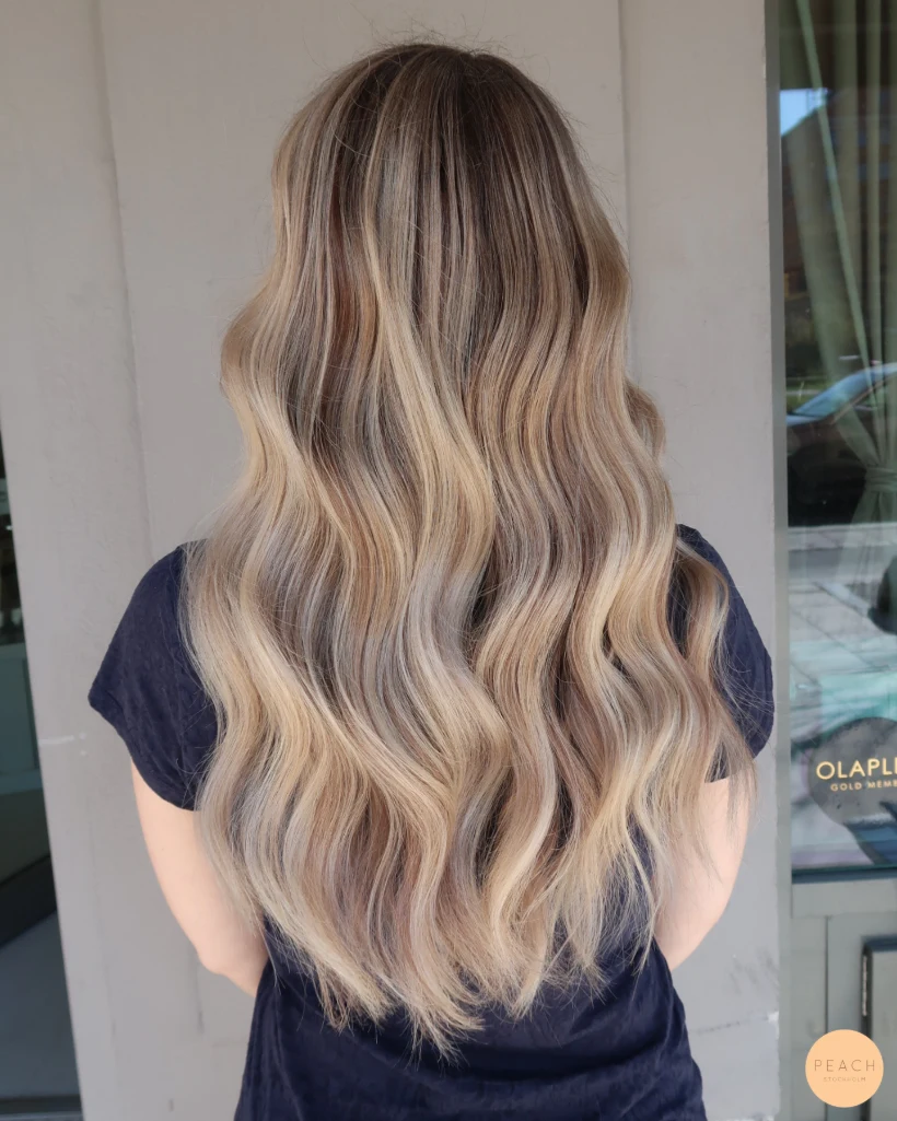 Balayage med ljusa och mörka slingor – inspiration 22 april 2021