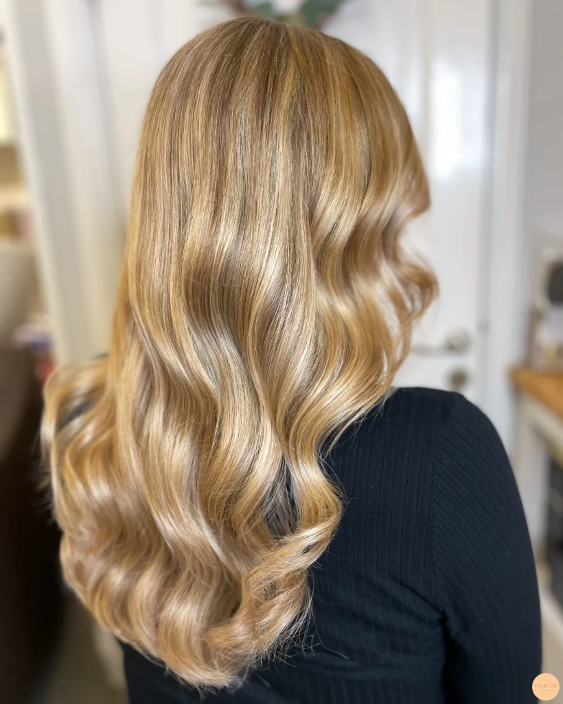 Glossing blonde hair