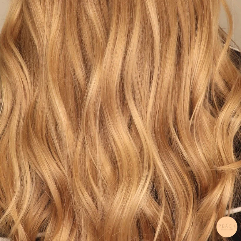 Naturlig balayage i varma toner