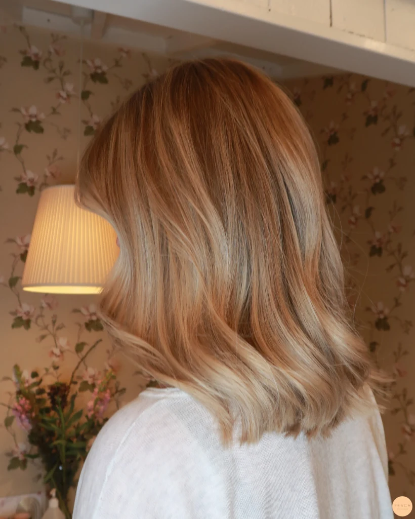Varm blond balayage