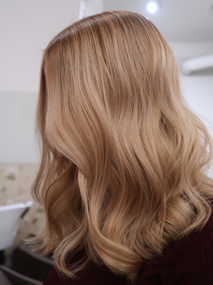 Balayage i mörkare hår