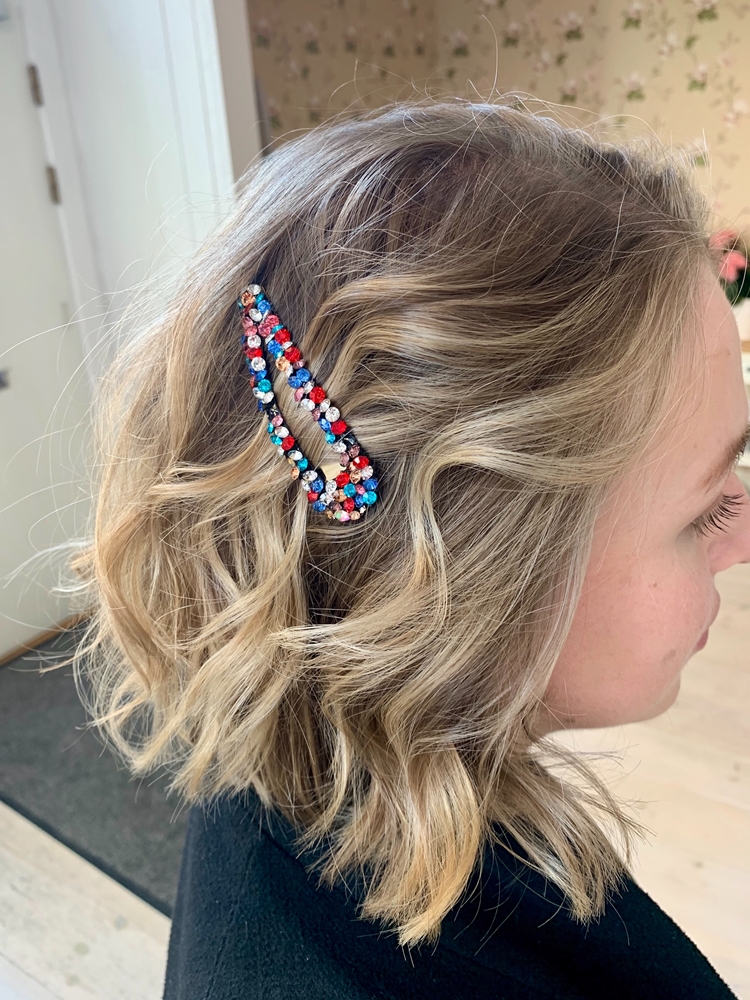 Balayage kort hår blond med root stretch