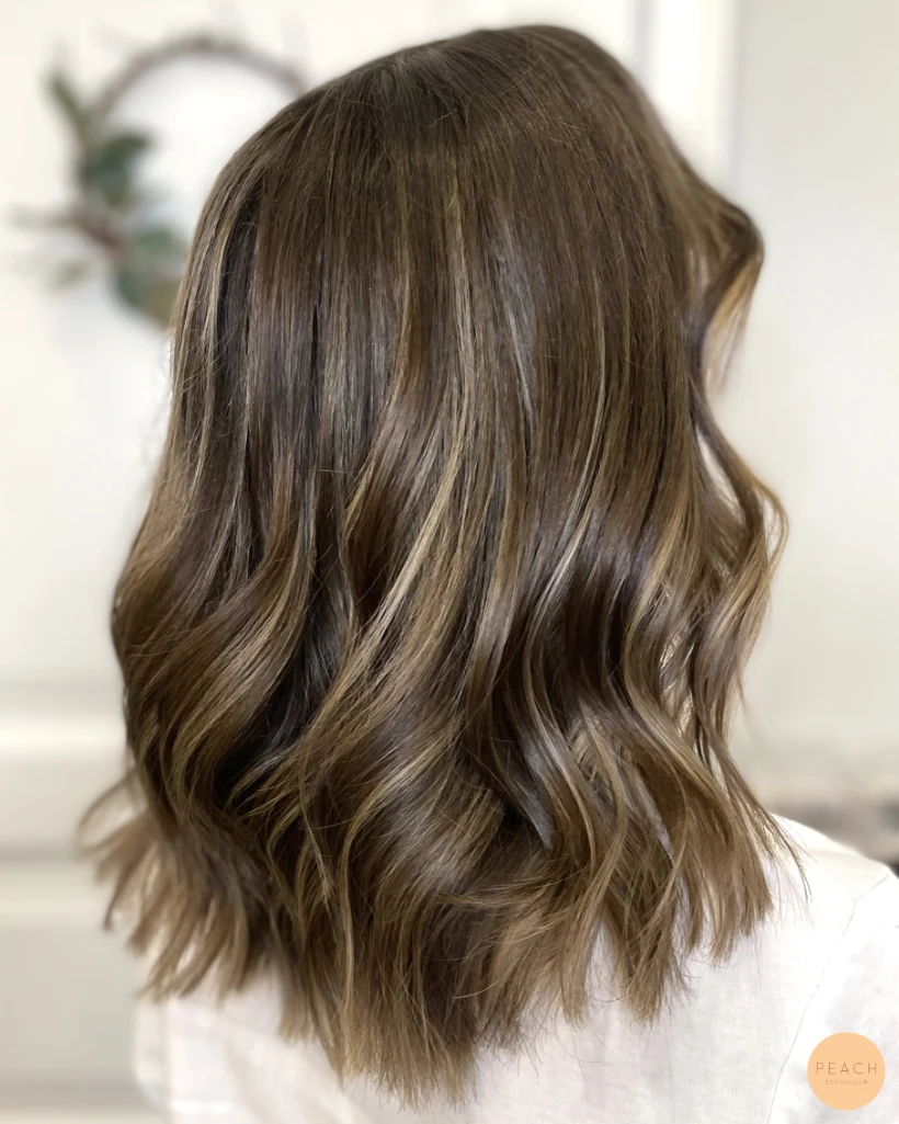 Brown hair with a touch of beige