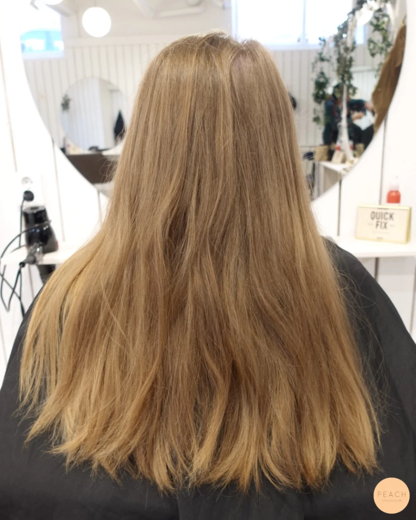 Sommar blond balayage – salongsresultat av Alicia Siverman, 20 juni 2022