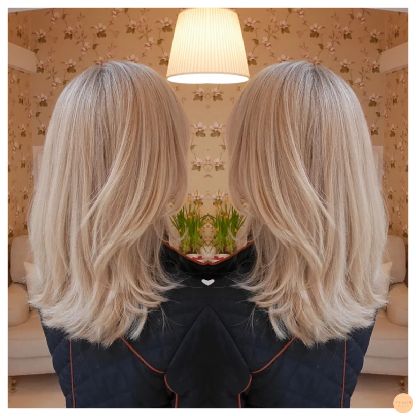 Beige blond