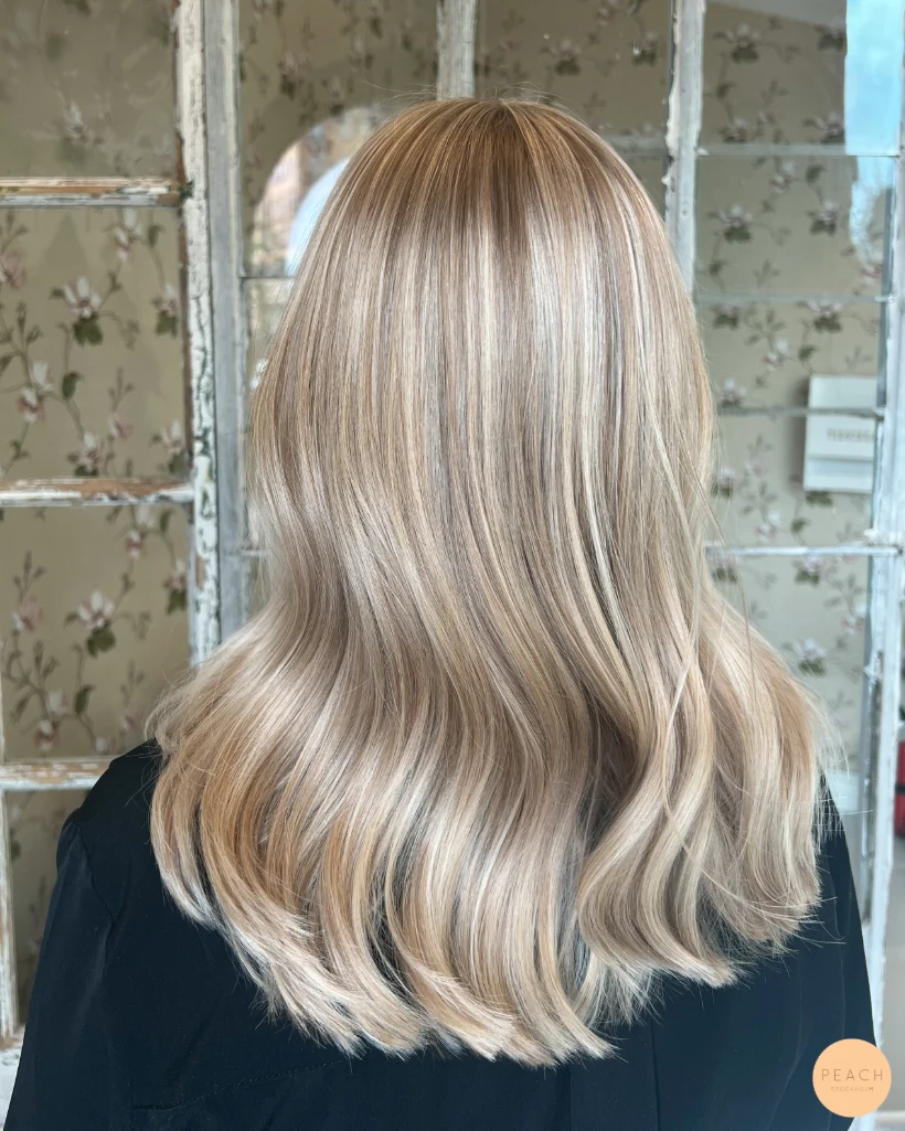 Kall beige Blond med sval nyansering