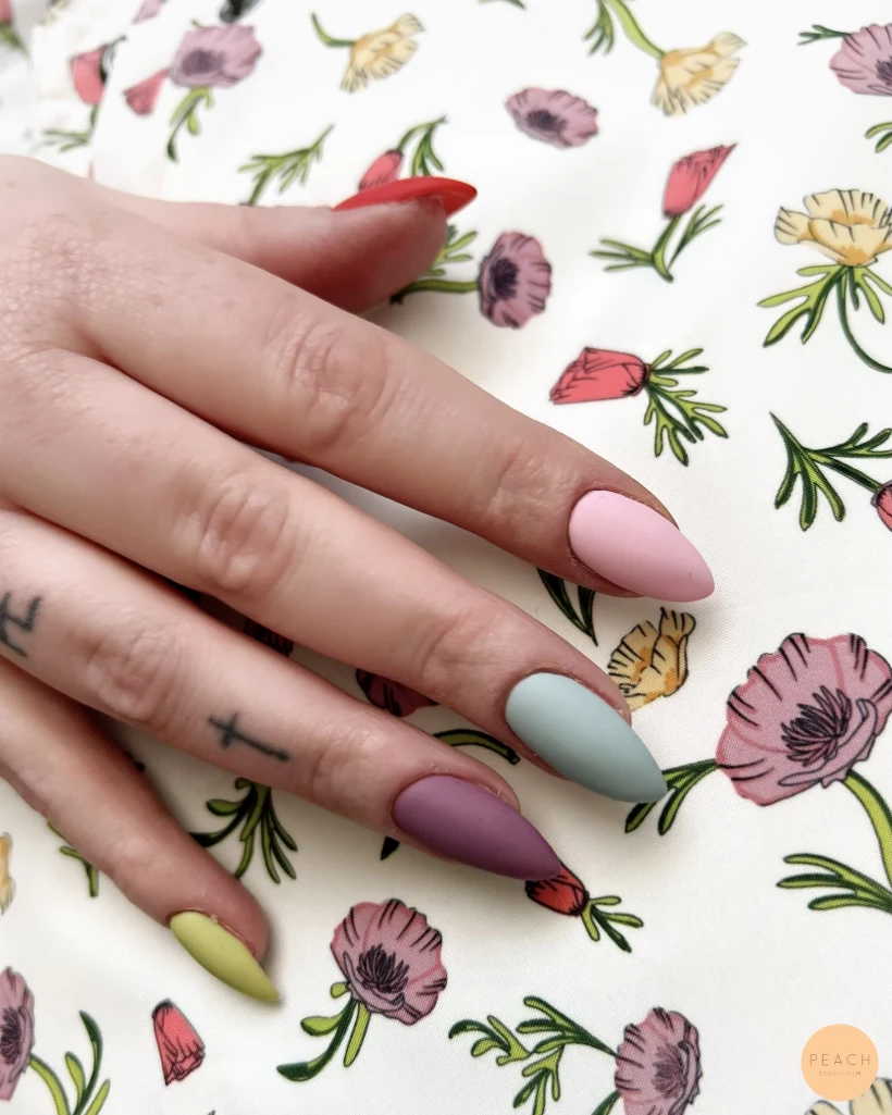 Spring nails ❤️☀️