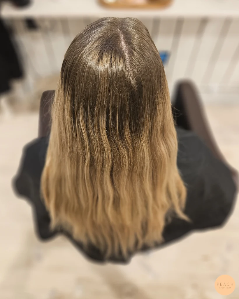 Soft natural blonde highlights