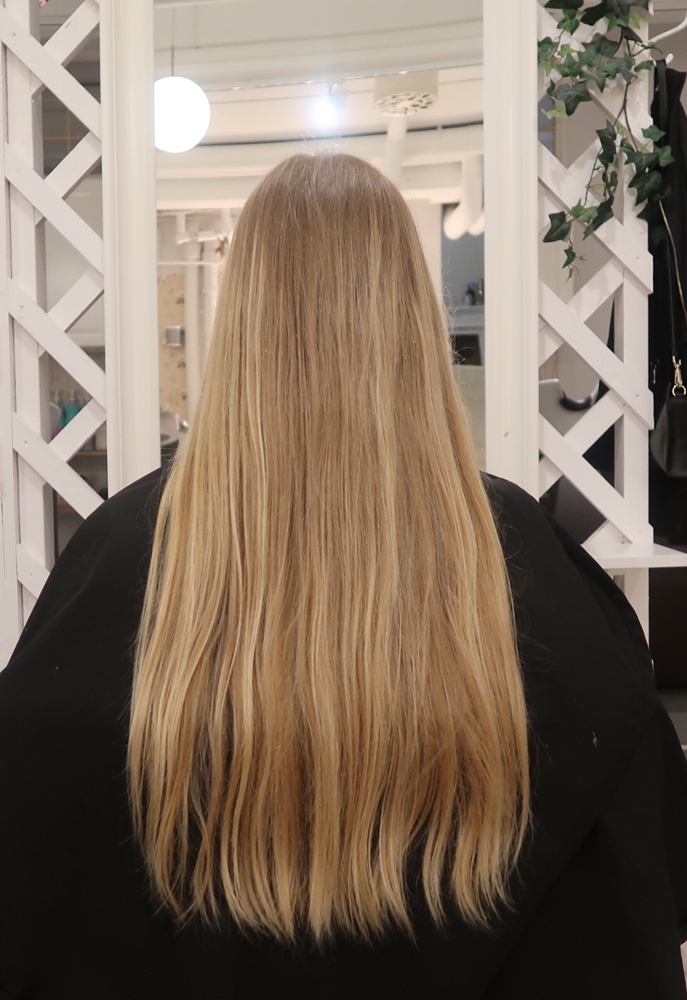 Kall blond hårfärg