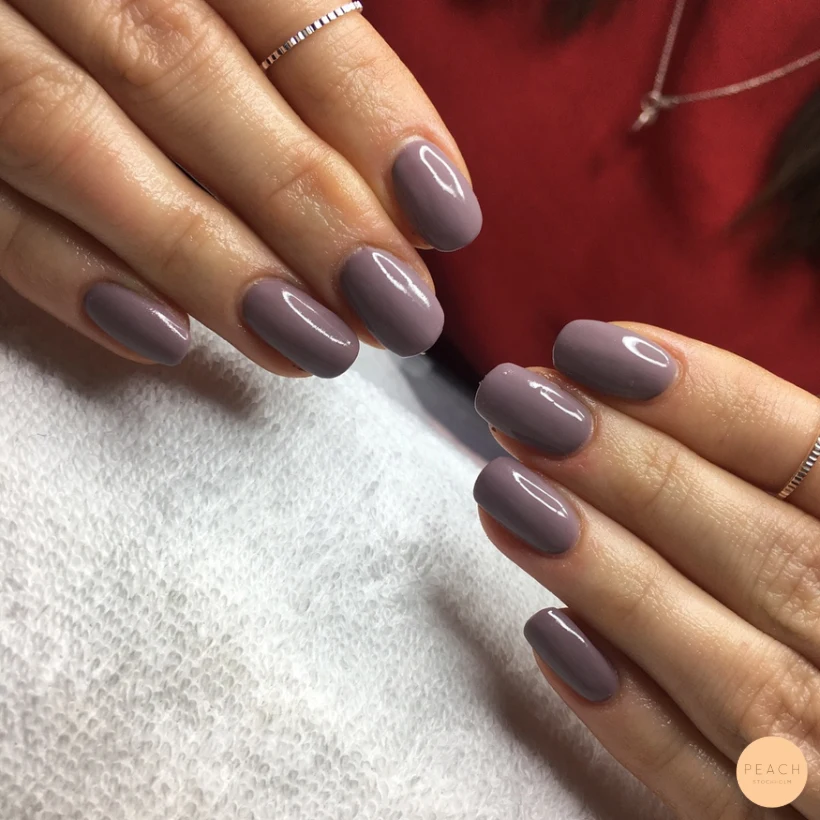 Nagelförstärkning på Peach Stockholm 💅🏼