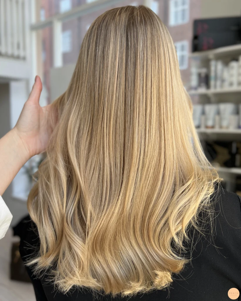 Varm blond balayage