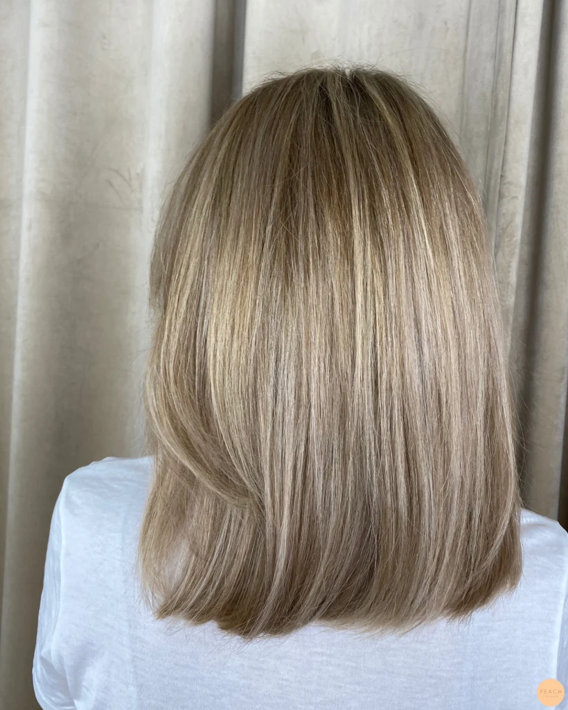 Beige blond hårfärg lob klippning