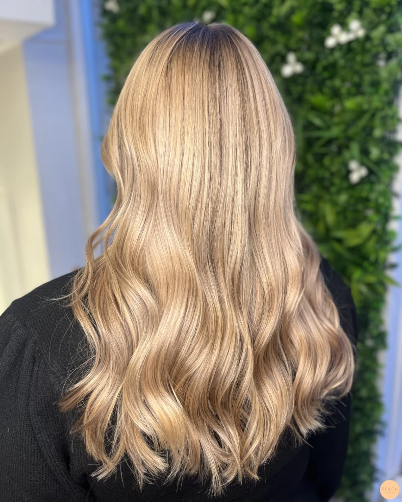 Honey blonde hårfärg